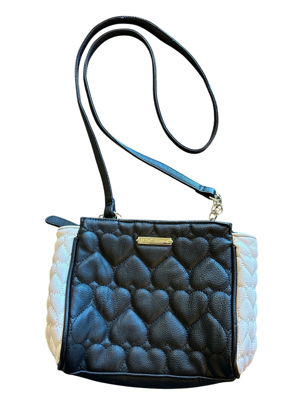 Like New Betsey Johnson Black and White Quilted Heart Crossbody Purse